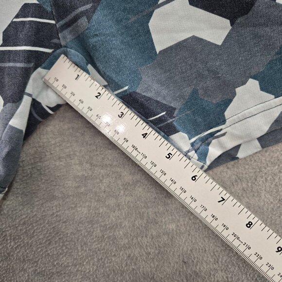 Gymshark Men‎ Activewear Shorts M Blue Camouflage Sweats Logo 7" Inseam READ - Picture 5 of 9